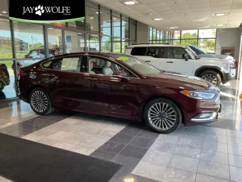Red 2017 Ford Fusion SE for sale in Kansas City, MO