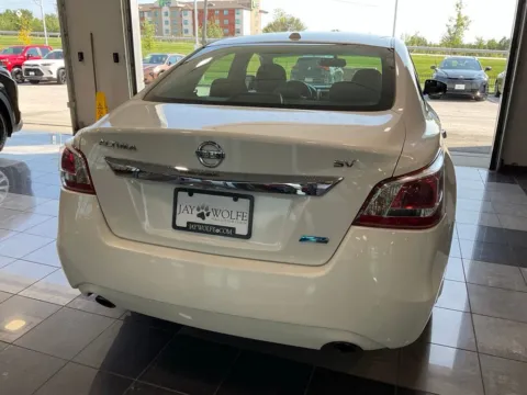More photos of 2013 Nissan Altima 2.5 SV at Jay Wolfe Toyota, MO