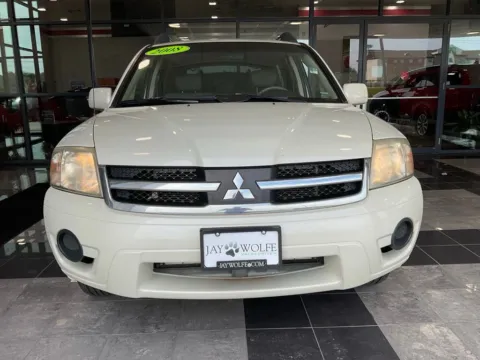 Photos of 2008 Mitsubishi Endeavor SE for sale in Kansas City, MO at Jay Wolfe Toyota