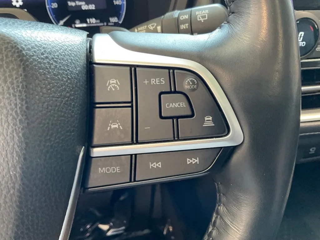 Toyota Grand Highlander photo 13