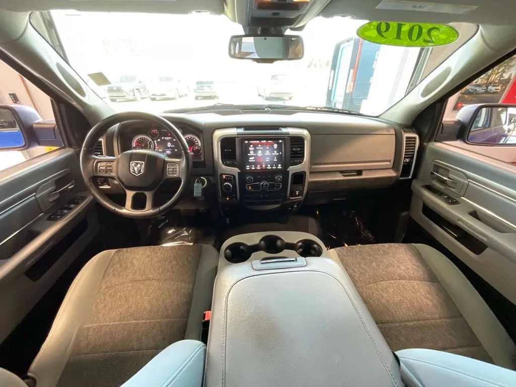 Ram 1500 photo 8
