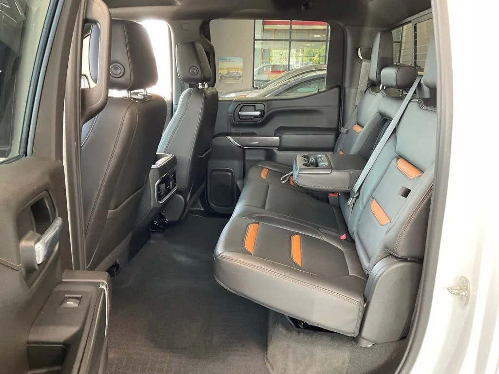 GMC Sierra photo 20