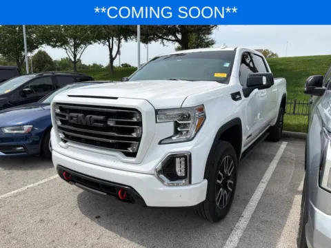 White 2021 GMC Sierra 1500 AT4 for sale in Kansas City, MO