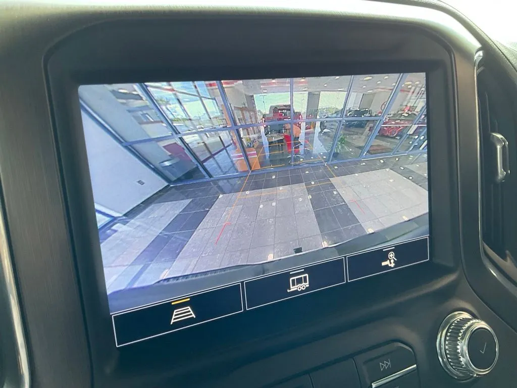 GMC Sierra photo 15