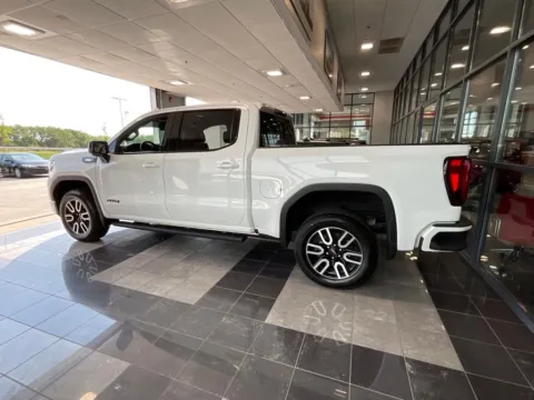 More photos of 2021 GMC Sierra 1500 AT4 at Jay Wolfe Toyota, MO
