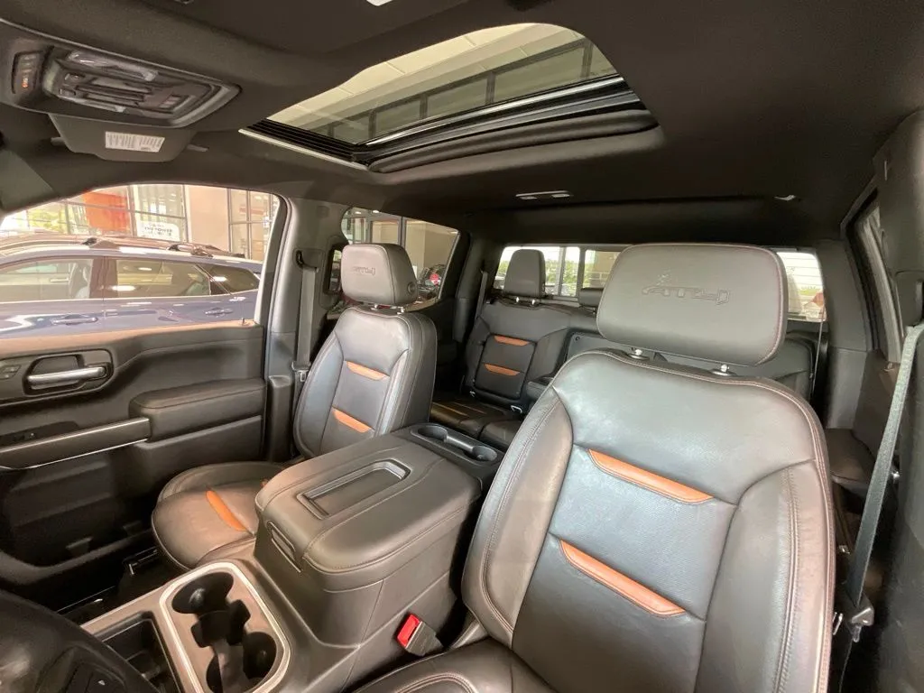 GMC Sierra photo 9