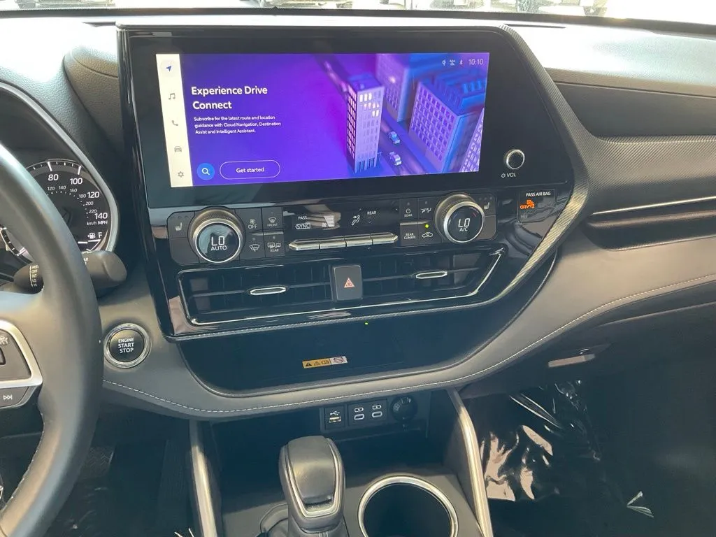 Toyota Highlander photo 15