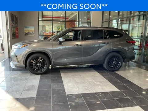 Another view of 2023 Toyota Highlander XSE for sale in Kansas City, MO at Jay Wolfe Toyota