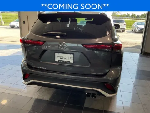 More photos of 2023 Toyota Highlander XSE at Jay Wolfe Toyota, MO