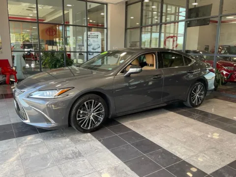 Another view of 2022 Lexus ES 250 for sale in Kansas City, MO at Jay Wolfe Toyota