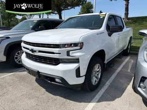 White 2019 Chevrolet Silverado 1500 RST for sale in Kansas City, MO