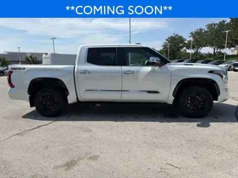 More photos of 2025 Toyota Tundra Hybrid 1794 Edition at Jay Wolfe Toyota, MO