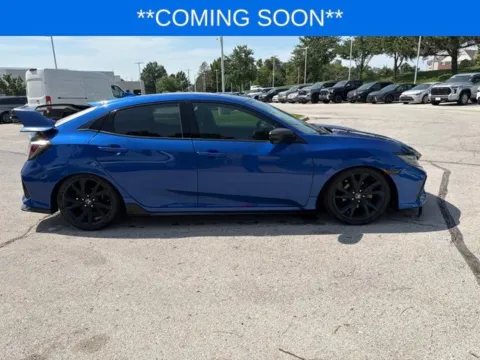 More photos of 2017 Honda Civic Sport Touring at Jay Wolfe Toyota, MO