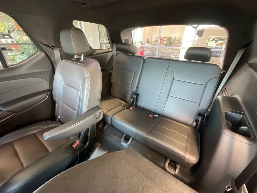 Chevrolet Traverse photo 23