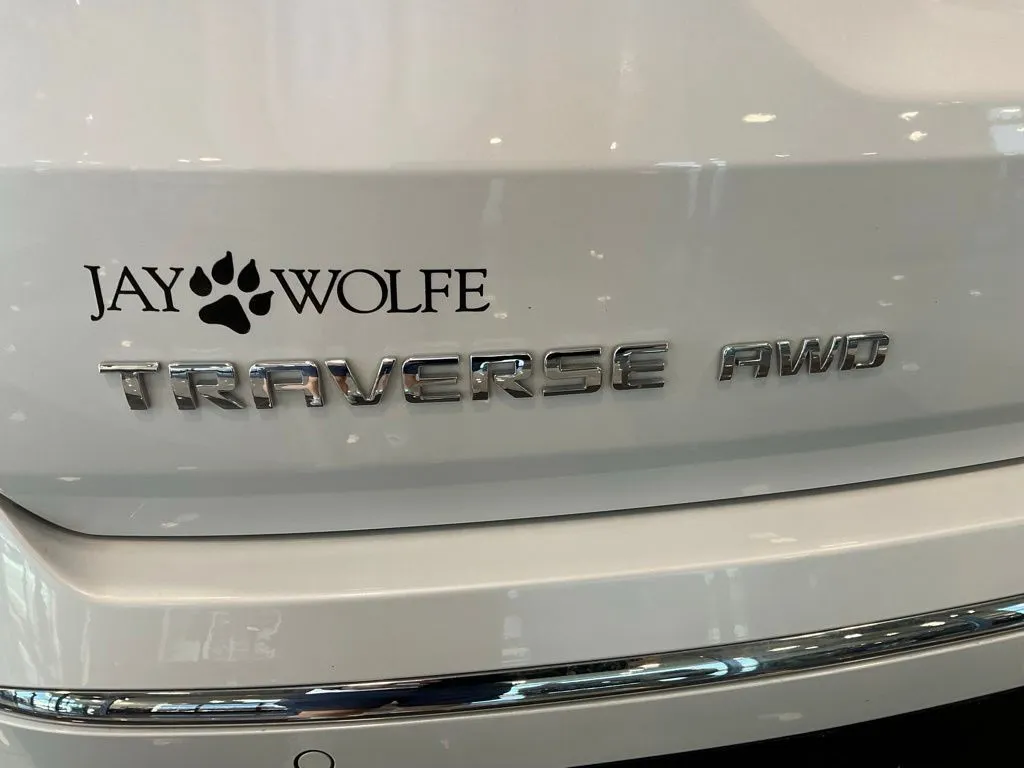 Chevrolet Traverse photo 26