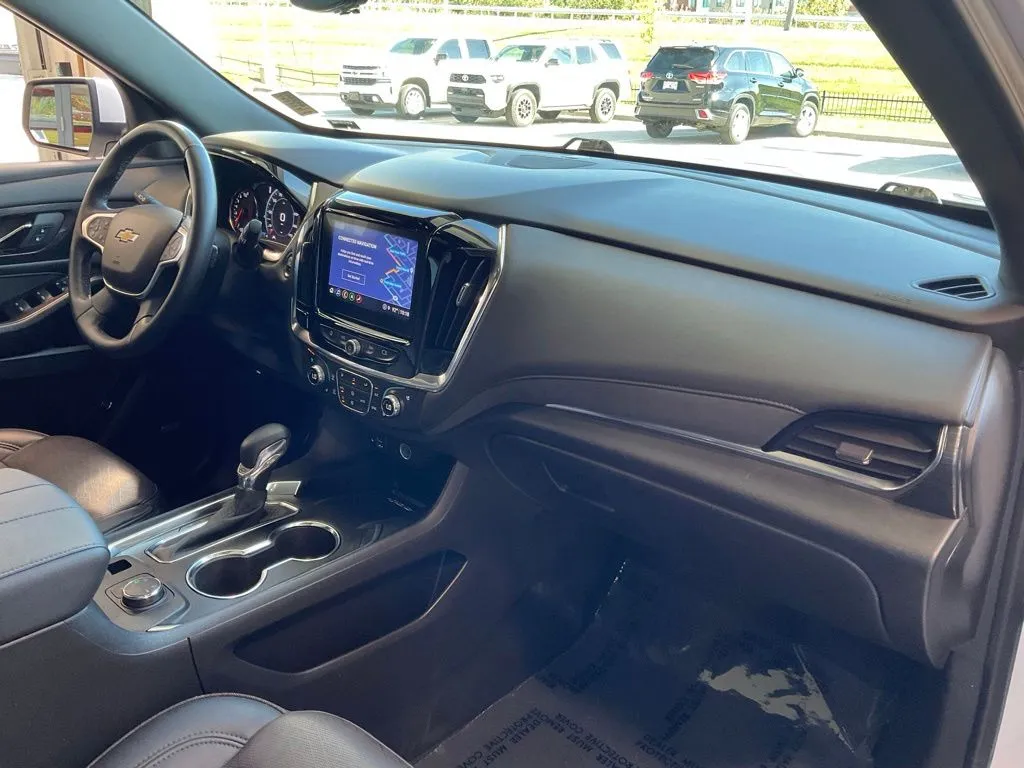 Chevrolet Traverse photo 18