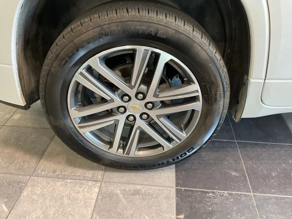Chevrolet Traverse photo 7