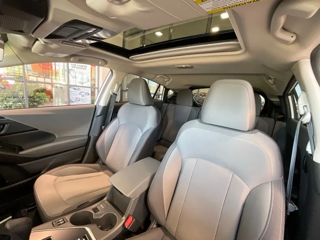 Subaru Crosstrek photo 9