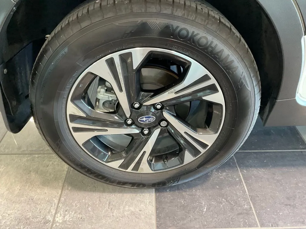 Subaru Crosstrek photo 6