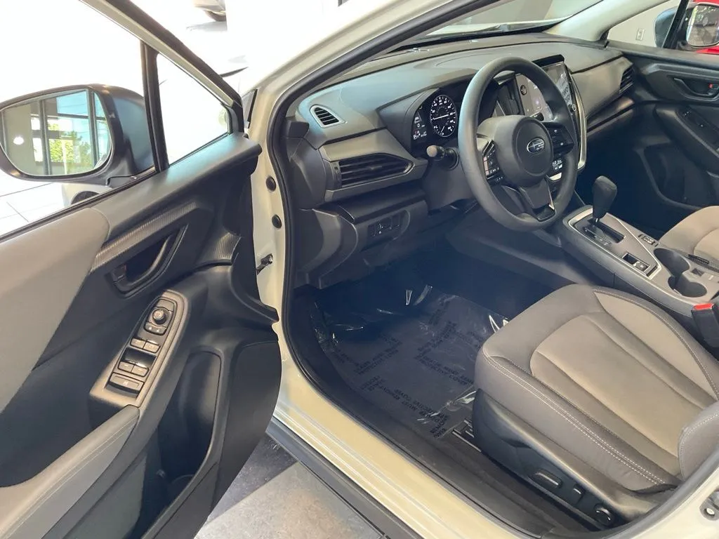 Subaru Crosstrek photo 8