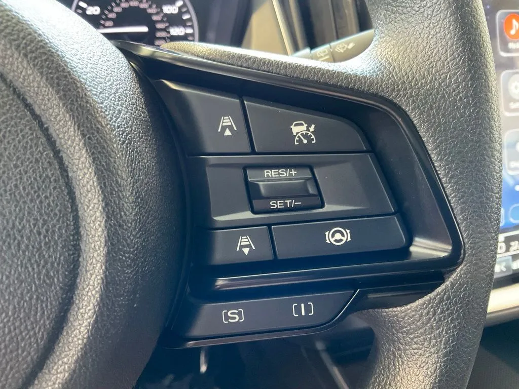 Subaru Crosstrek photo 12
