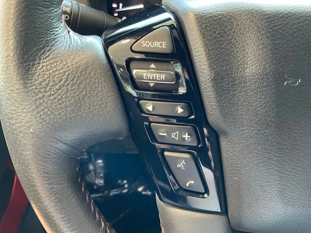 Nissan Frontier photo 12