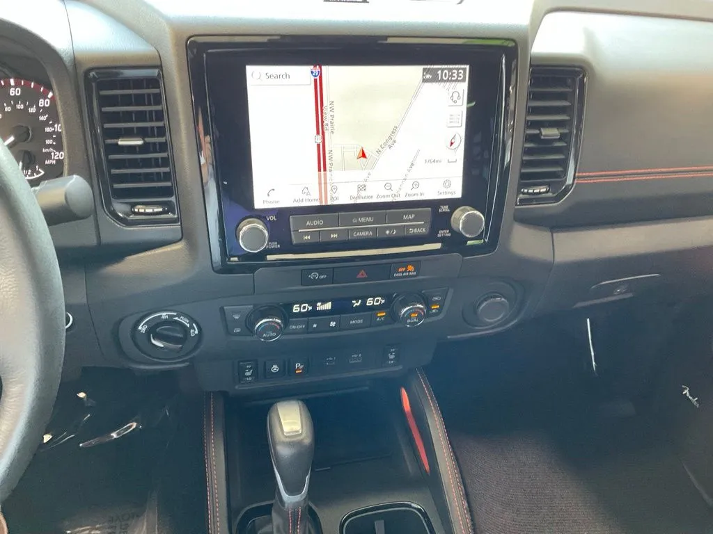Nissan Frontier photo 15