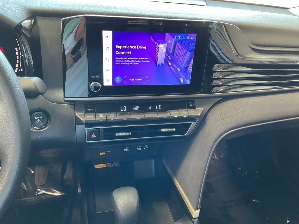 Toyota Camry photo 15