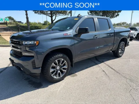 Gray 2020 Chevrolet Silverado 1500 RST for sale in Kansas City, MO