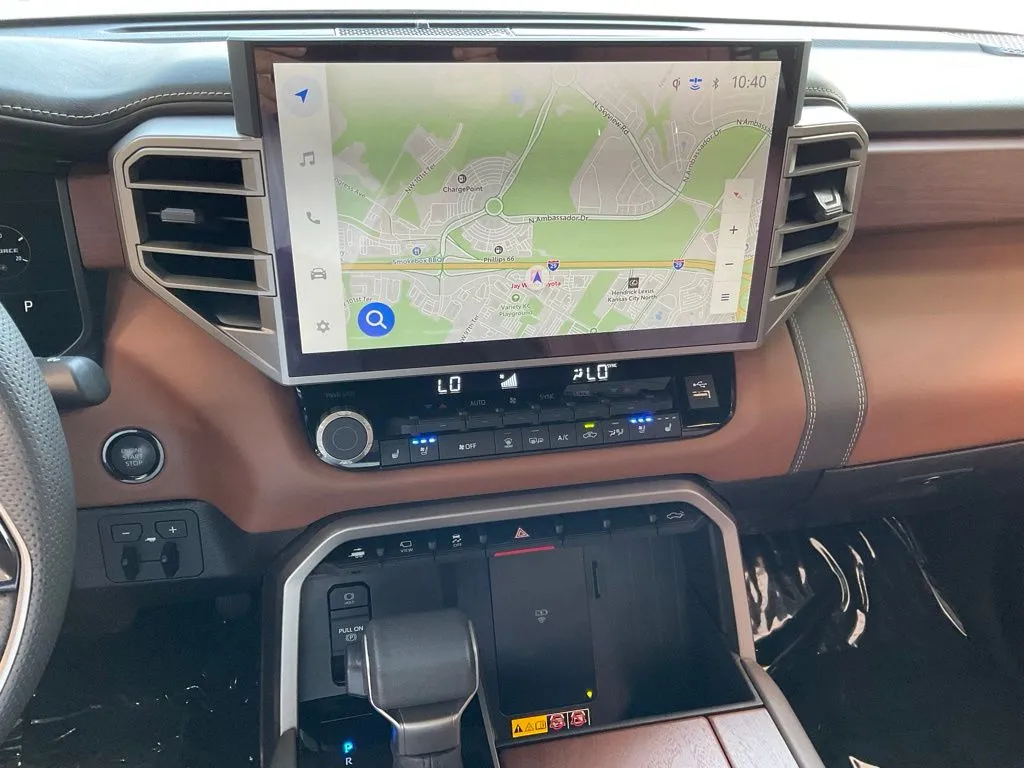 Toyota Tundra photo 15