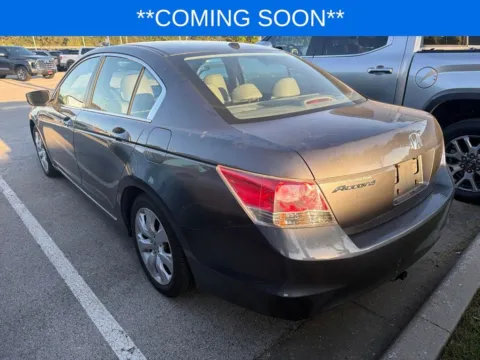 More photos of 2010 Honda Accord EX-L at Jay Wolfe Toyota, MO