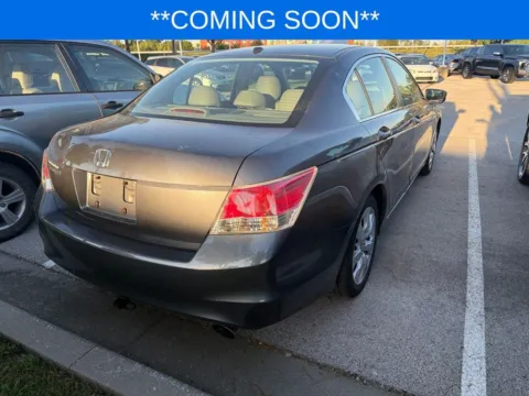 More photos of 2010 Honda Accord EX-L at Jay Wolfe Toyota, MO