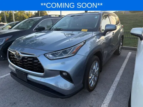 Gray 2021 Toyota Highlander Limited for sale in Kansas City, MO