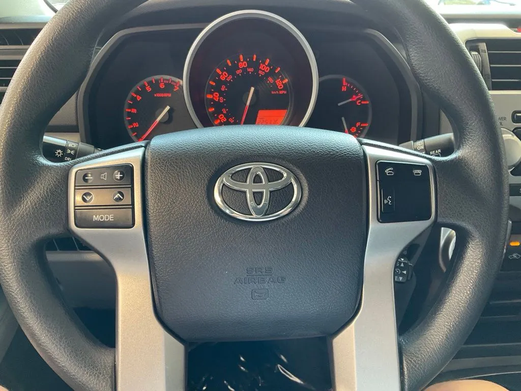 Toyota 4Runner photo 11