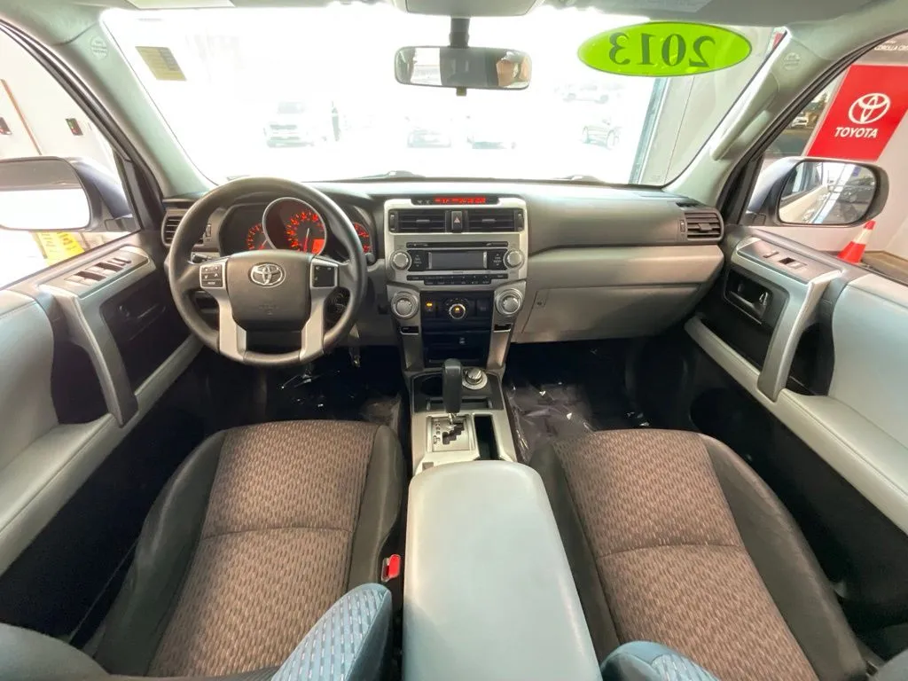 Toyota 4Runner photo 8