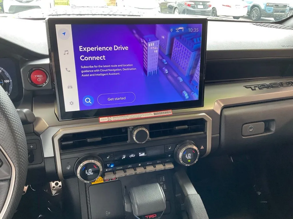 Toyota Tacoma photo 15