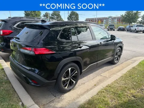 More photos of 2025 Toyota Corolla Cross Hybrid XSE at Jay Wolfe Toyota, MO