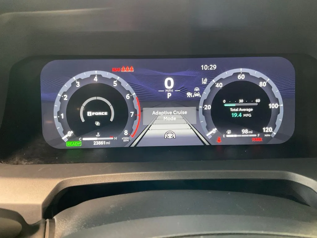 Toyota Tacoma photo 14