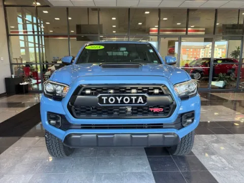 Photos of 2018 Toyota Tacoma TRD Pro for sale in Kansas City, MO at Jay Wolfe Toyota
