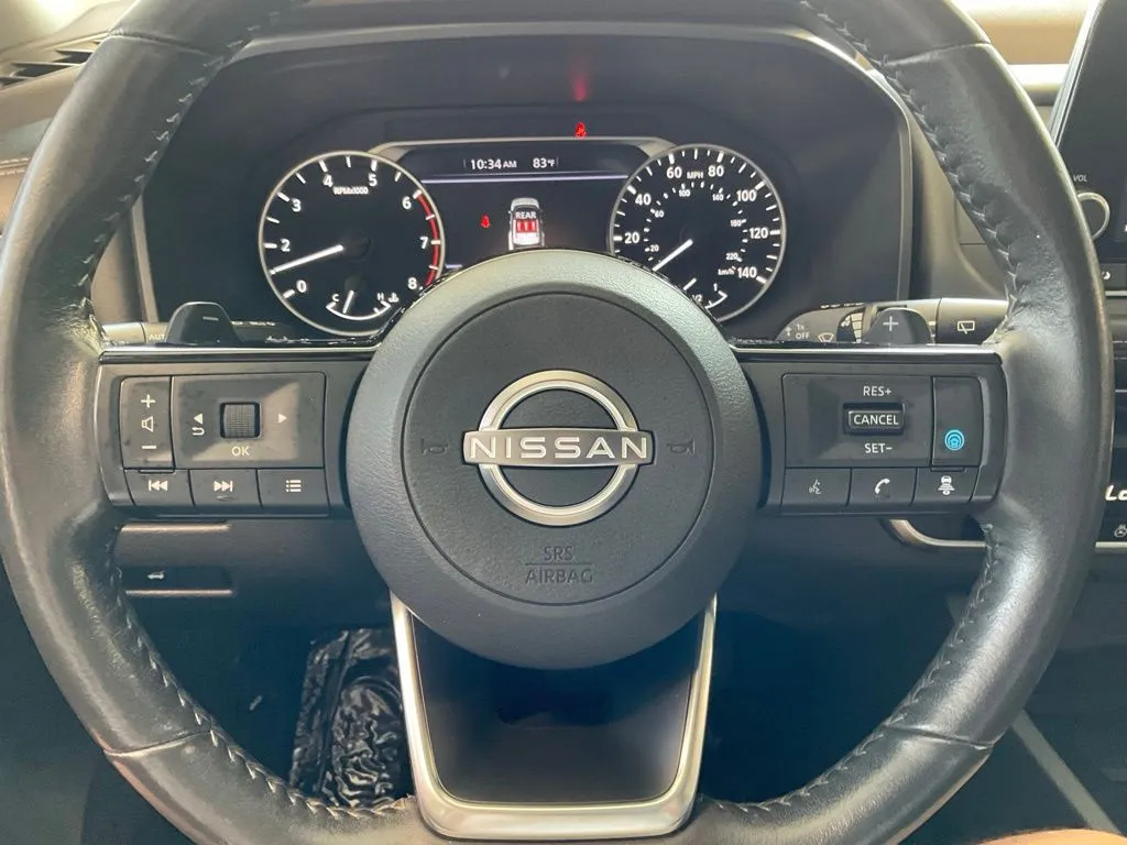 Nissan Rogue photo 11