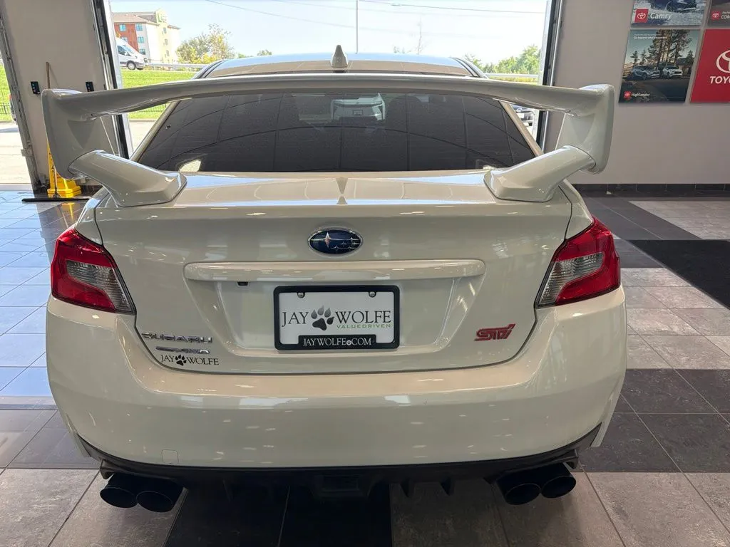 Subaru WRX photo 6