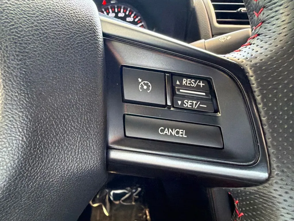 Subaru WRX photo 14