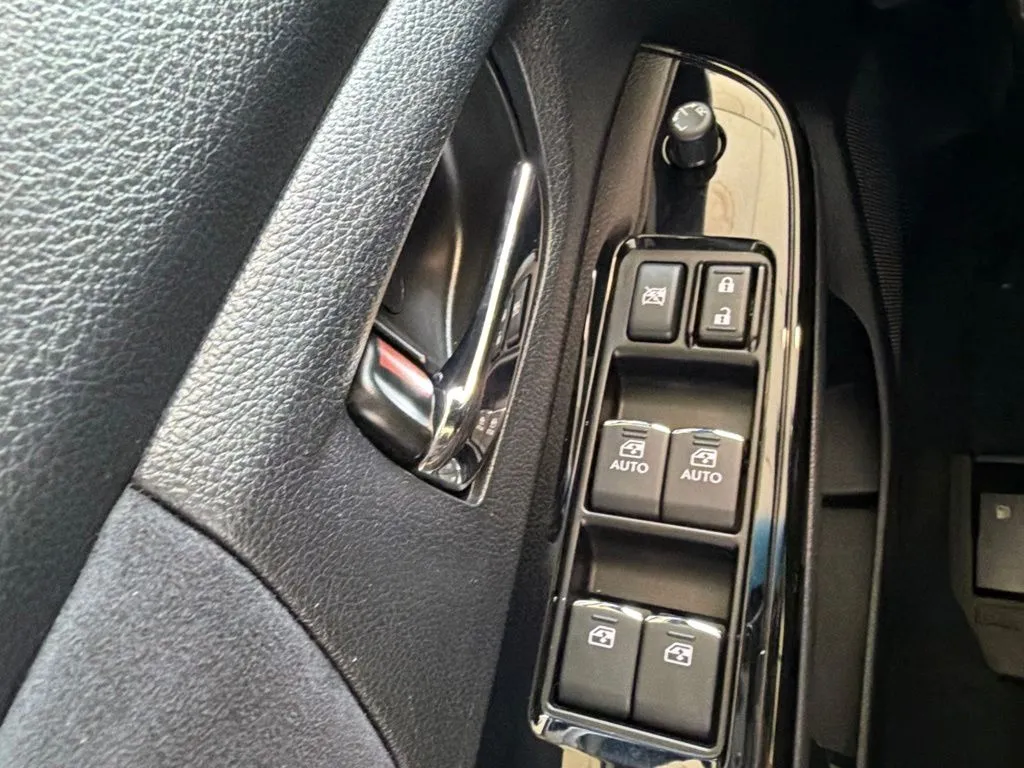 Subaru WRX photo 17