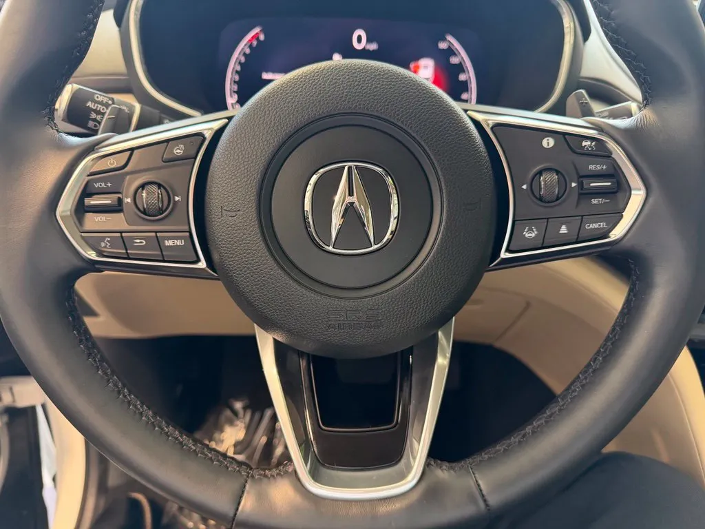 Acura MDX photo 21
