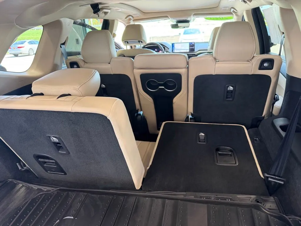 Acura MDX photo 27