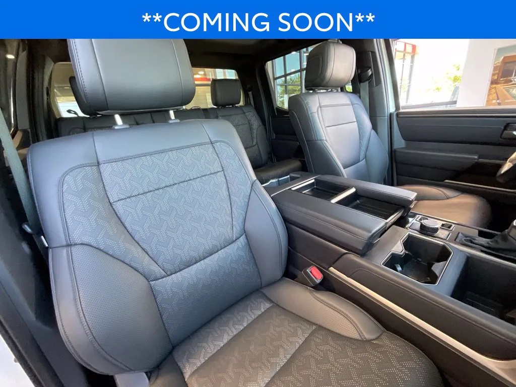 Toyota Tundra photo 19