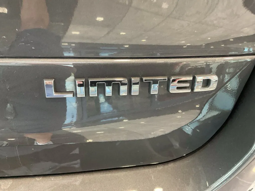 Jeep Grand Cherokee L photo 26