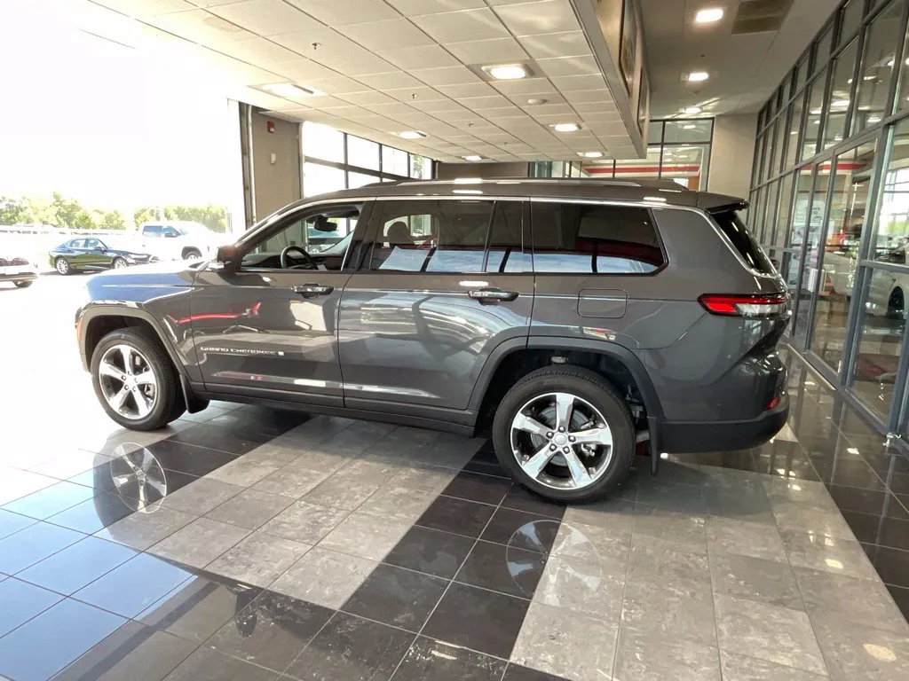 Jeep Grand Cherokee L photo 4