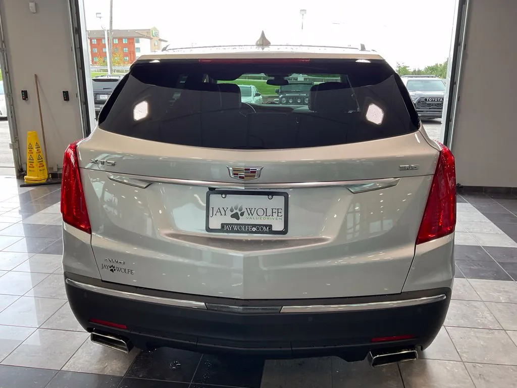 Cadillac XT5 photo 5