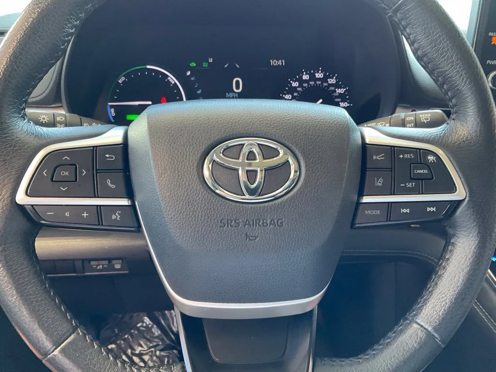 Toyota Sienna photo 11